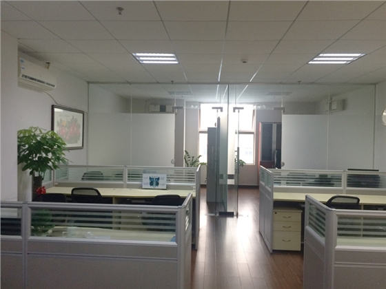 宜佳展示柜寫(xiě)字樓辦公室