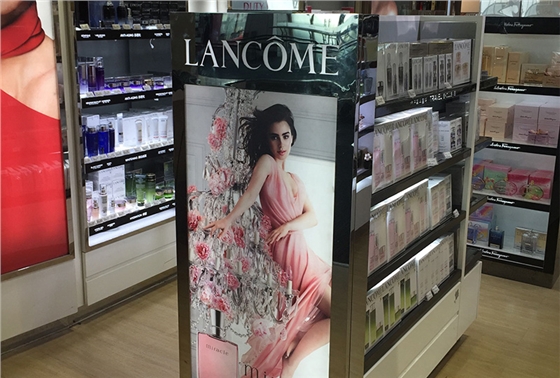 化妝品展柜 化妝品展柜