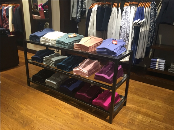 服裝展柜 服裝展柜