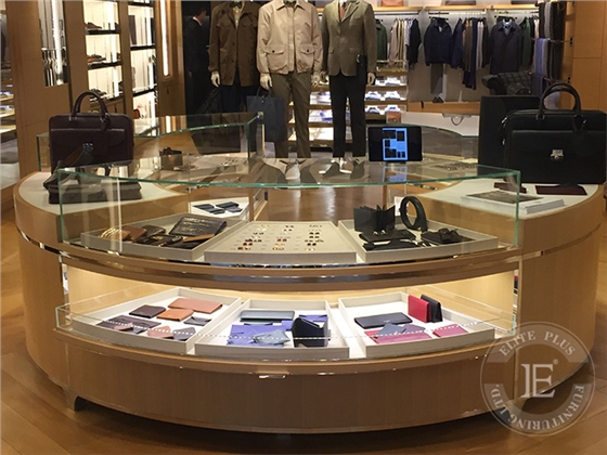 烤漆服裝展柜 烤漆服裝展柜