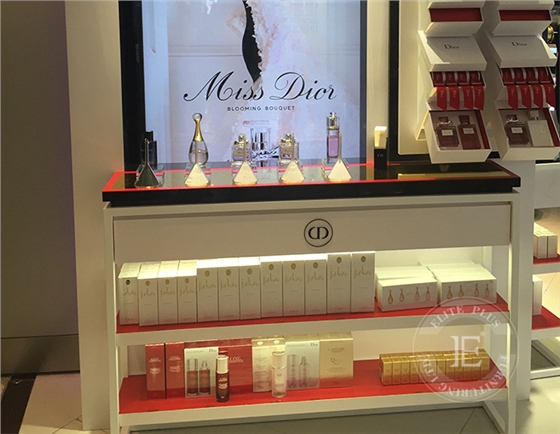 化妝品展柜