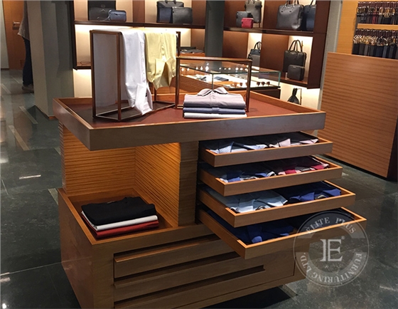 服裝展柜 服裝展柜