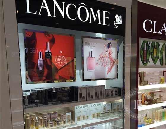 化妝品展柜 化妝品展柜