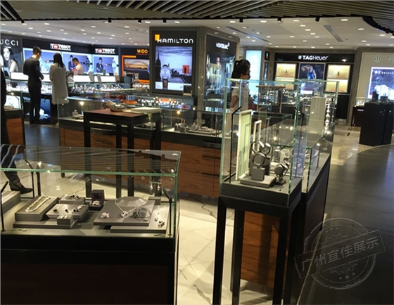 珠寶柜臺 珠寶柜臺