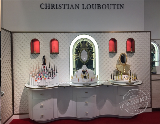 宜佳展示 宜佳展示