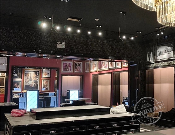 廣州服裝展柜定制 廣州服裝展柜定制