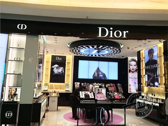 商場化妝品中島展柜