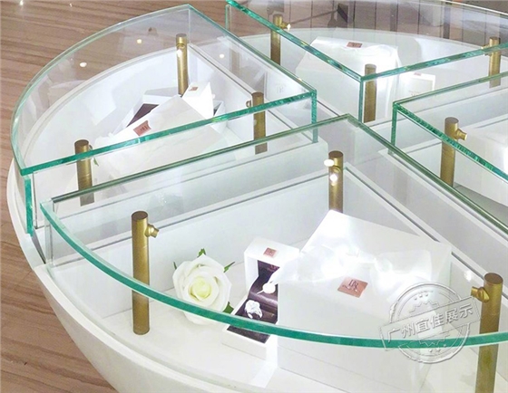 圓形玻璃珠寶展柜 圓形玻璃珠寶展柜
