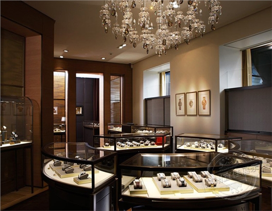 鈦金不銹鋼展柜廠家