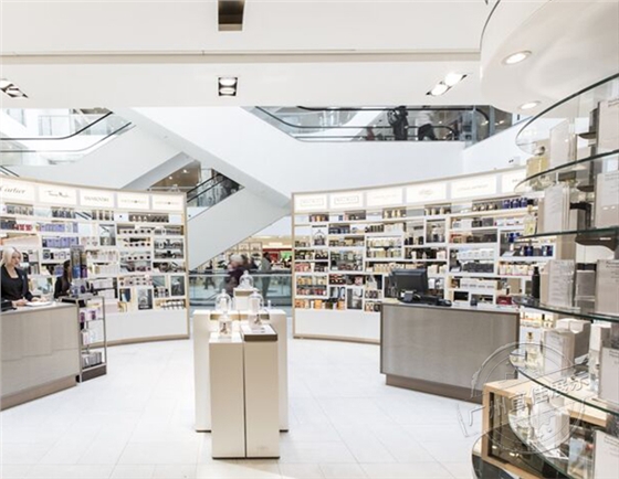 ?？诨瘖y品展柜哪家好