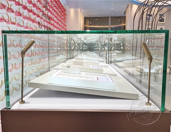 鄭州展柜制作廠家 鄭州展柜制作廠家