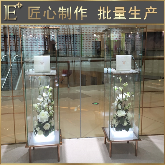 襄陽(yáng)珠寶展柜廠家