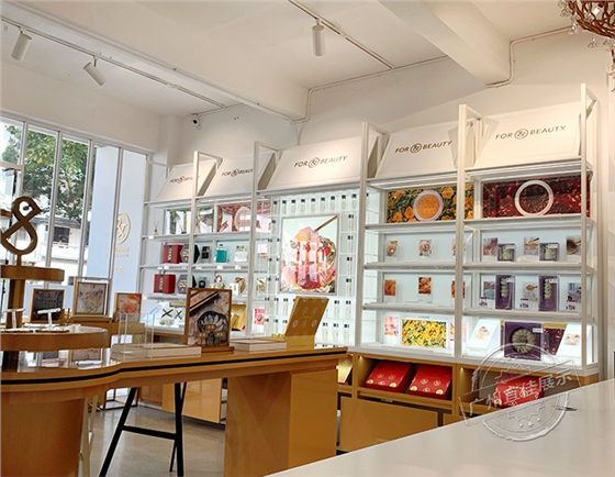 設(shè)計(jì)展柜廠家 設(shè)計(jì)展柜廠家