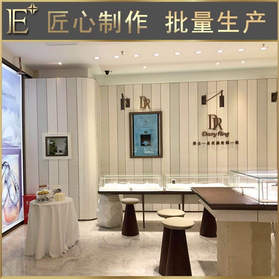 商業(yè)展柜廠家 商業(yè)展柜廠家