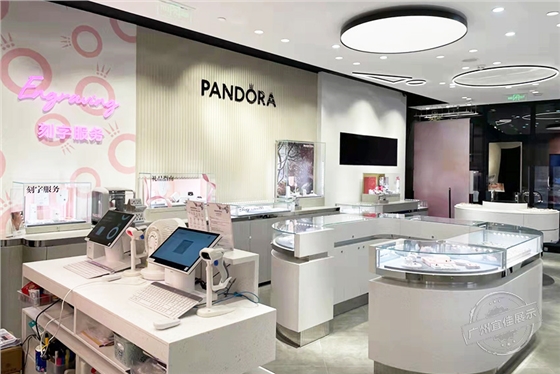 Pandora潘多拉 珠寶展柜