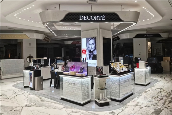 化妝品店展柜設(shè)計(jì)