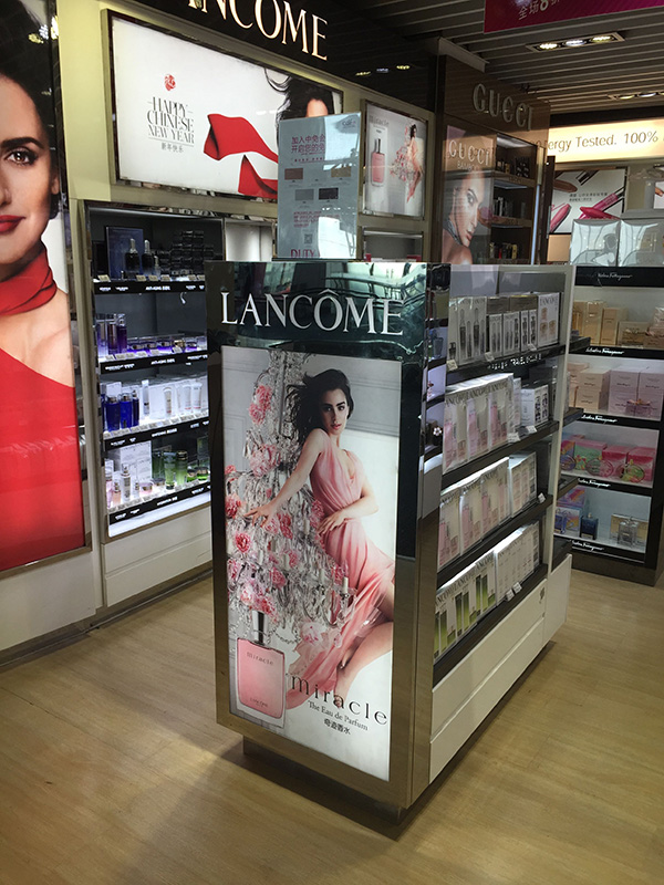 化妝品展柜