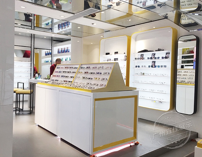 眼鏡展柜