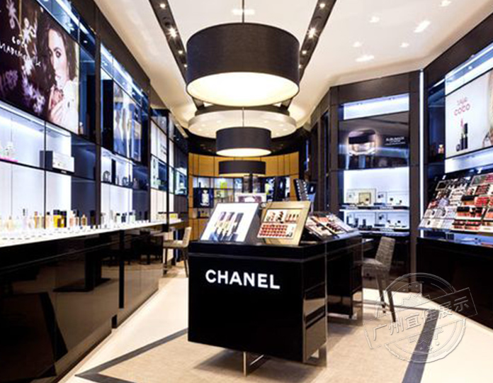 烤漆化妝品展柜定制