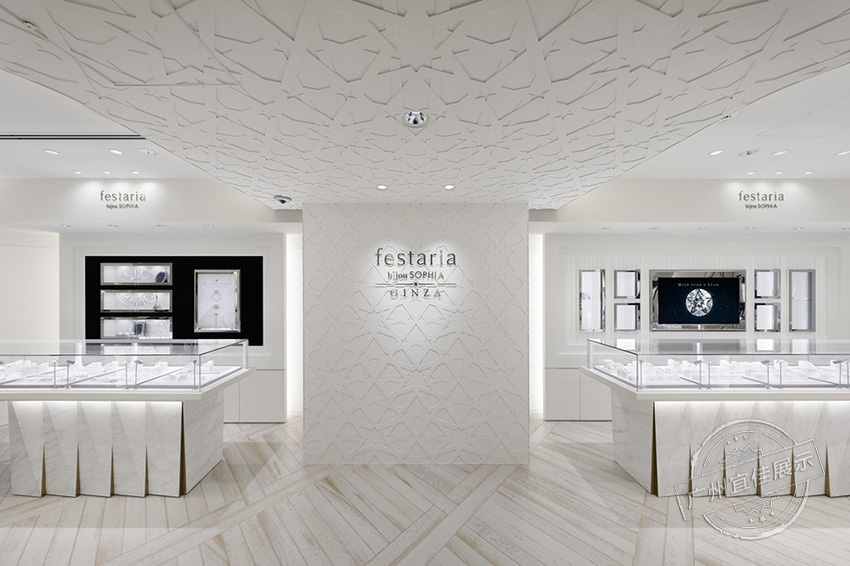 高檔珠寶展柜定做哪個廠家比較好？