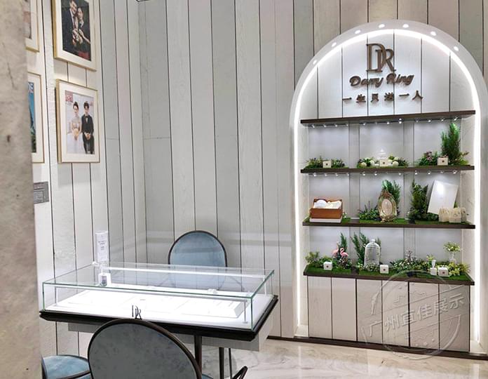 展示柜設(shè)計