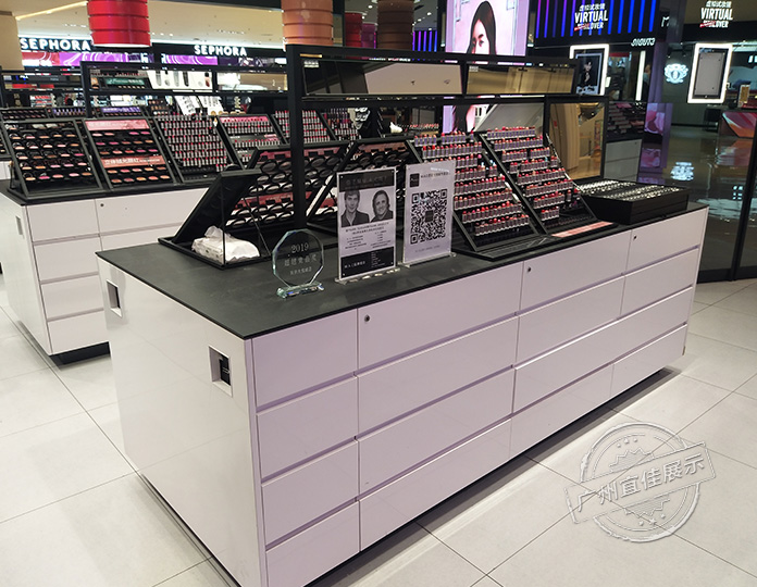 上?；瘖y品展柜廠