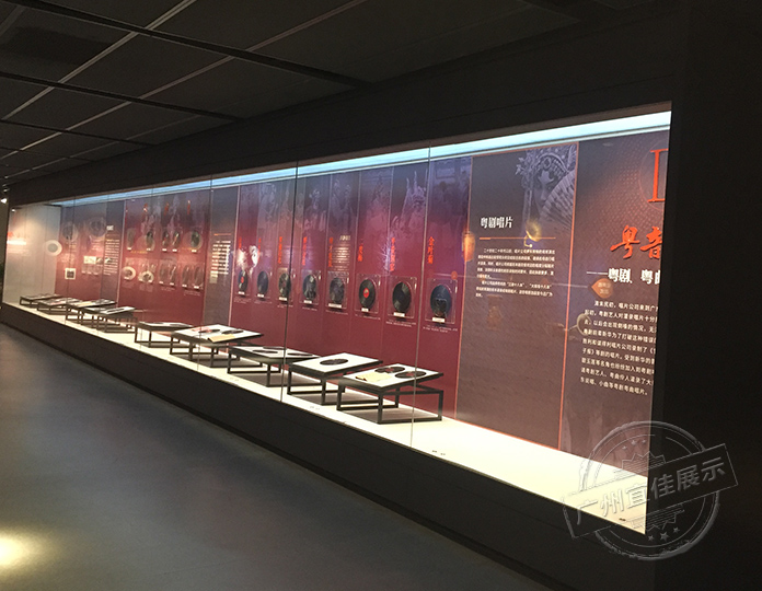 博物館展柜廠家哪家好