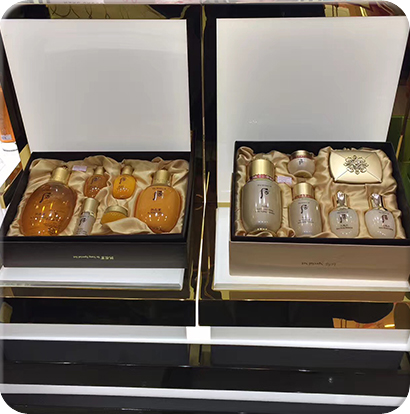 商場(chǎng)化妝品展柜