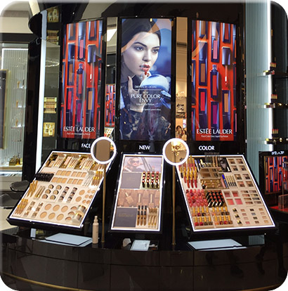 高端化妝品展柜定做