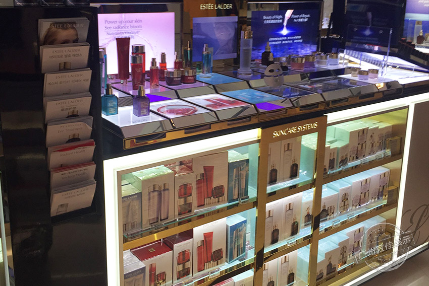 高端化妝品展柜定做