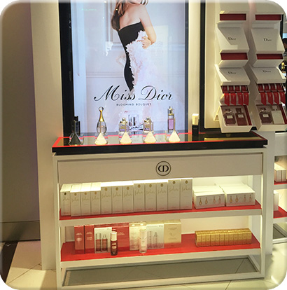 高端化妝品展柜定制 高端化妝品展柜定制