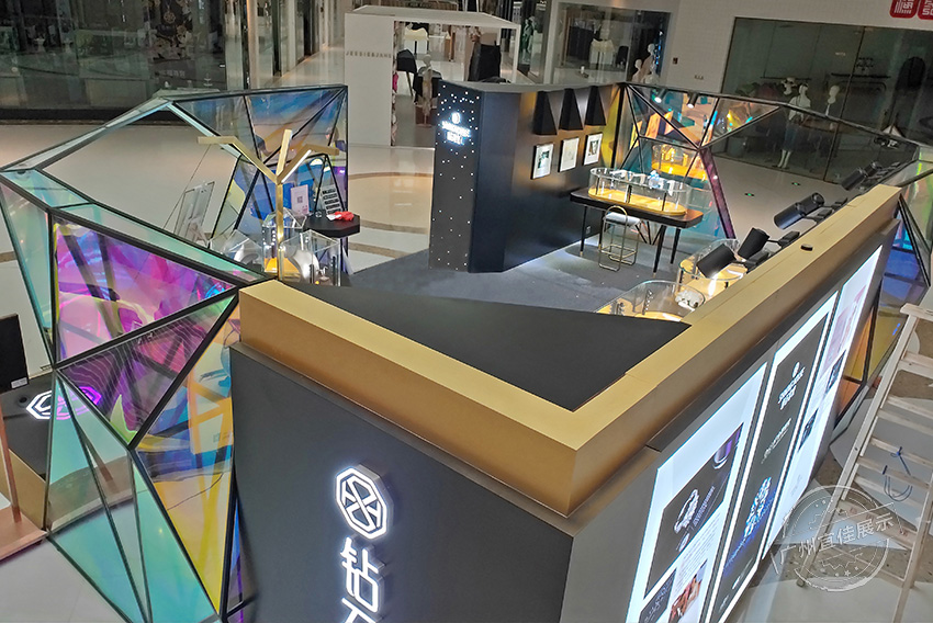 珠寶展柜制作