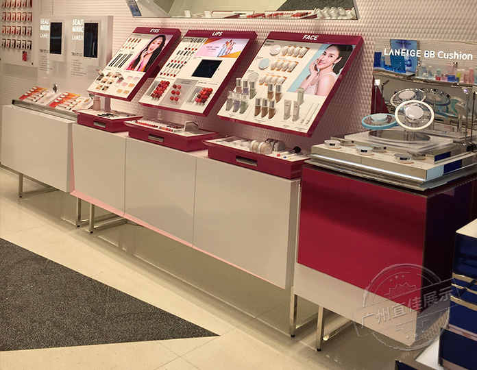 韓國(guó)化妝品店展柜