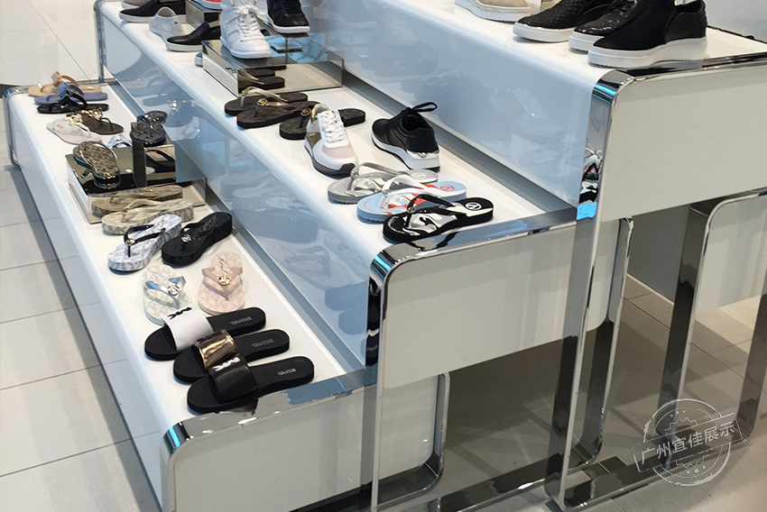 鞋子展柜