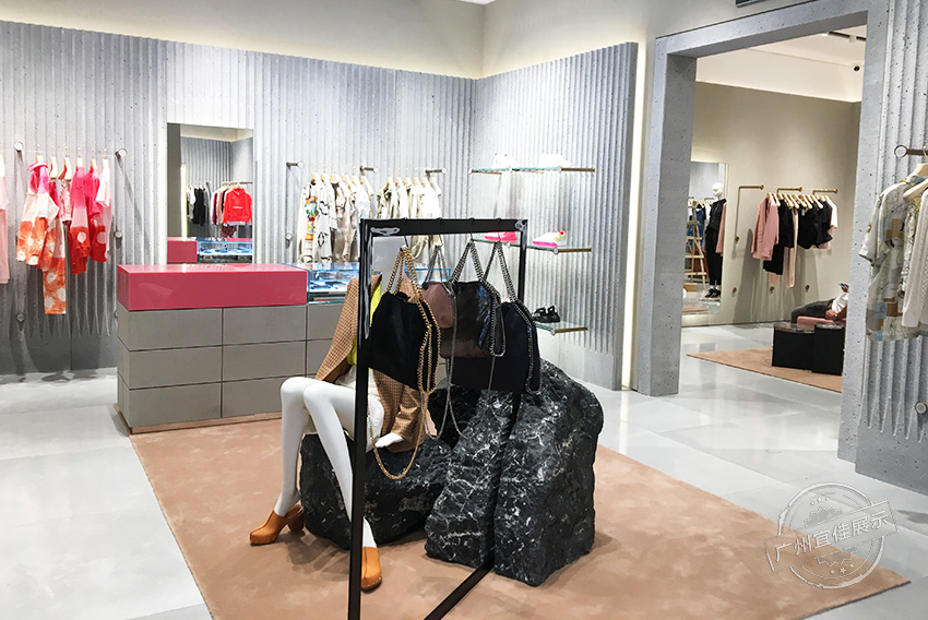 奢侈品展柜