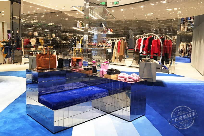 奢侈品展柜