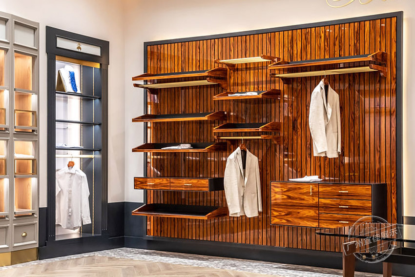 BROOKS BROTHERS服裝展柜