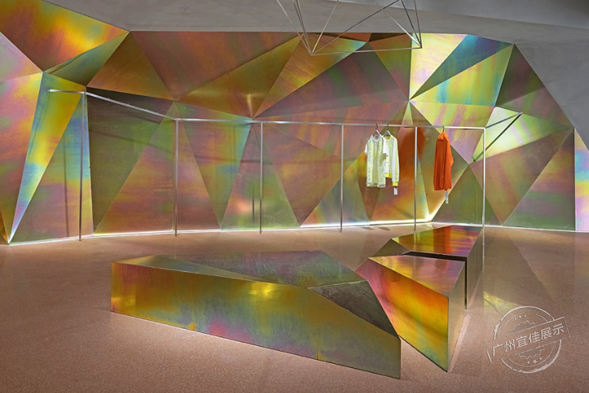 XSELECT 服裝展柜