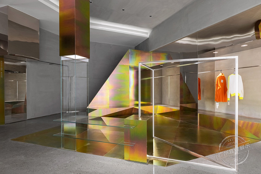 XSELECT 服裝展柜