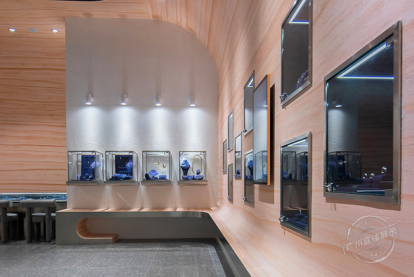 ONESWEAR 珠寶展柜