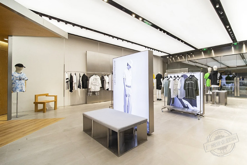 潮牌服裝展柜