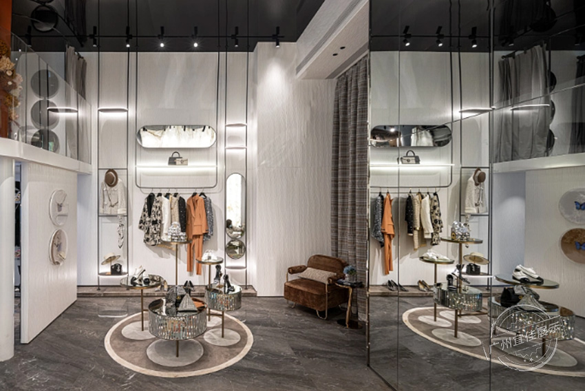 服裝精品店展柜 