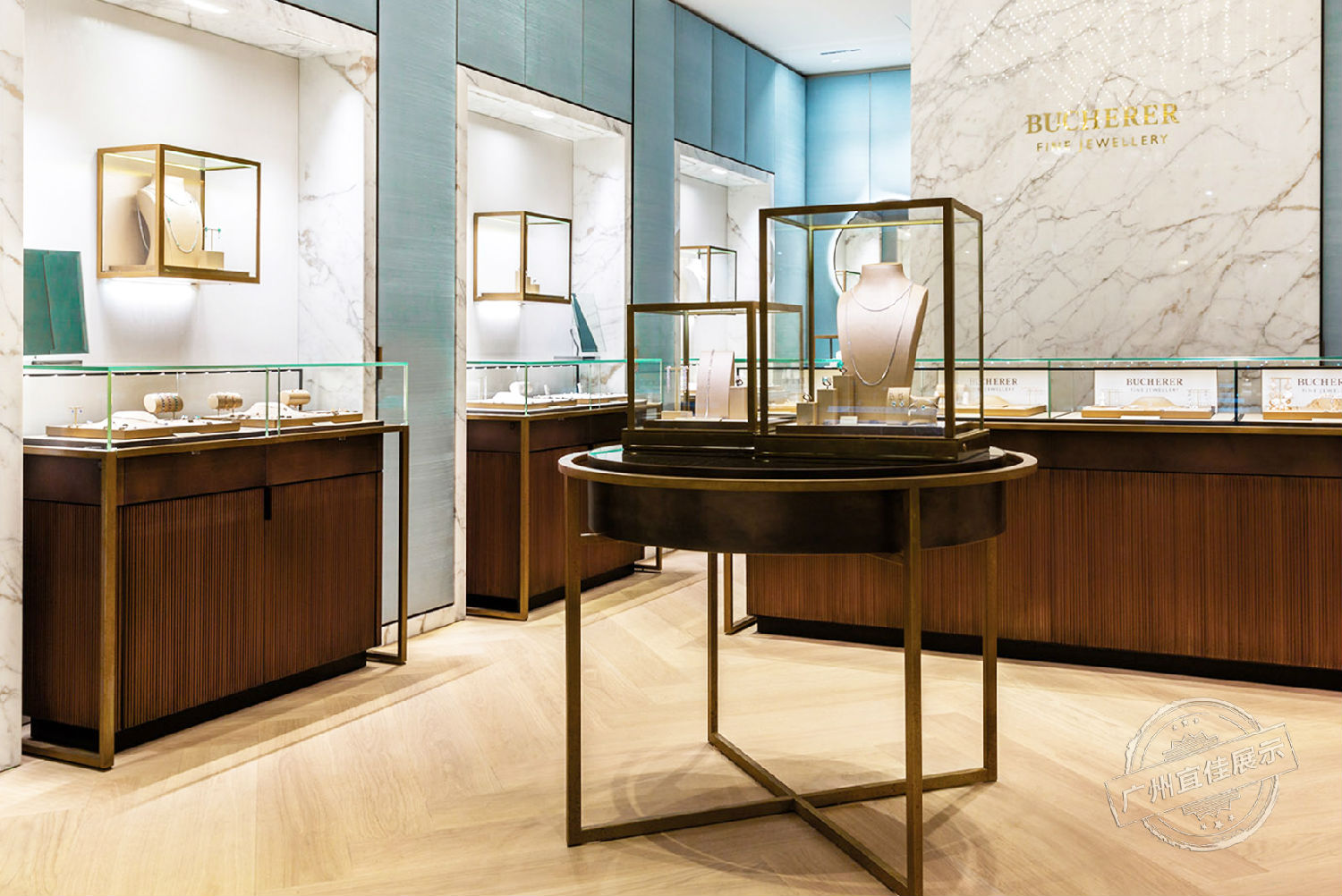 金屬邊框玻璃展示柜