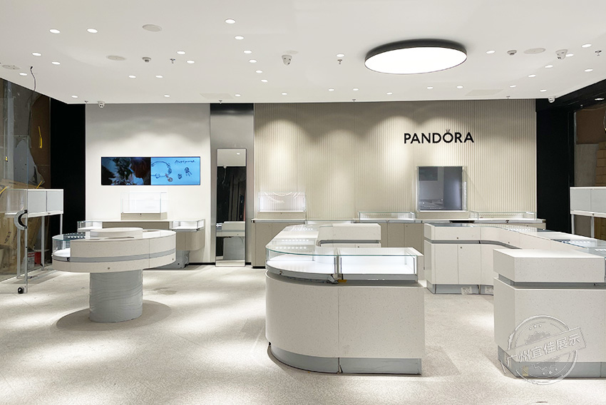 潘多拉PANDORA 珠寶展柜（廈門SM新生活廣場店）