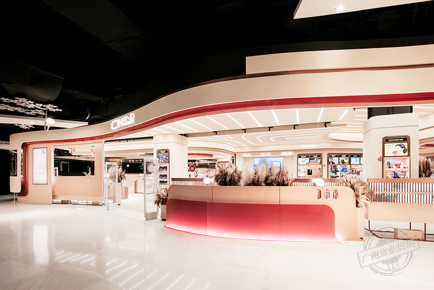 ON AND The Beauty美妝集合店 化妝品展柜