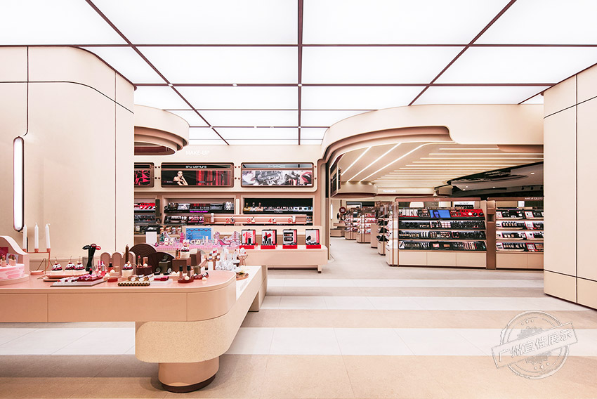 ON AND The Beauty美妝集合店 化妝品展柜