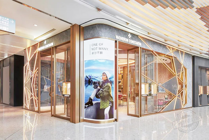 江詩(shī)丹頓 珠寶展柜（上海浦東國(guó)金中心）