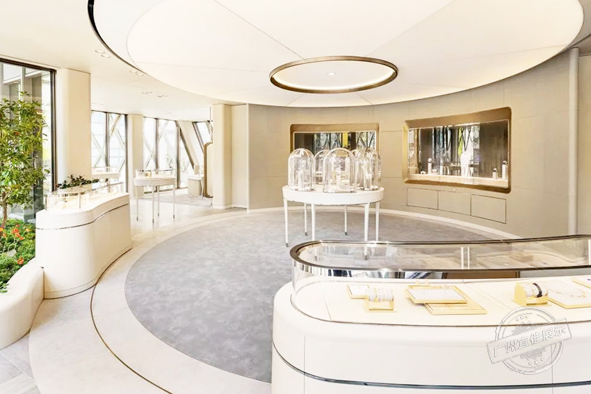 梵克雅寶Van Cleef&Arpels 珠寶展柜