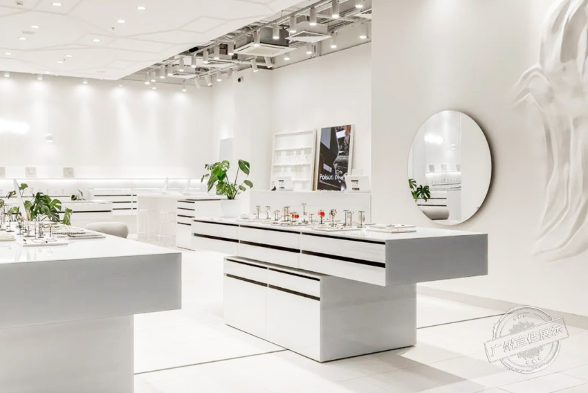 Poison Drop精品店 珠寶展柜