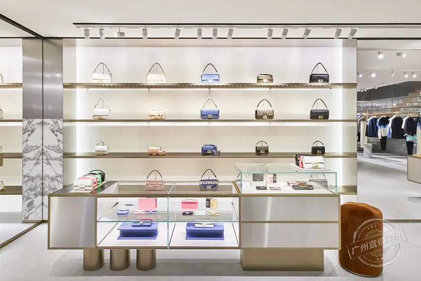 FENDI旗艦店 奢侈品展柜